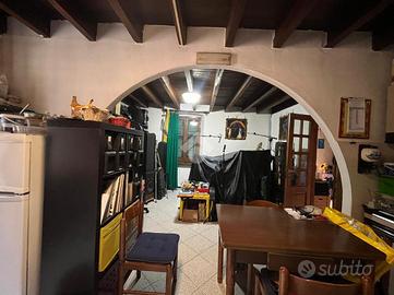 CASA SEMINDIPENDENTE A ORERO