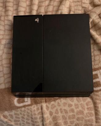 PlayStation 4 Pro 500GB con controller e GTA 5