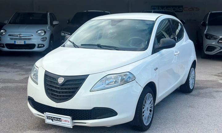 Lancia Ypsilon 1.3 MJT 16V 95 CV 5 porte