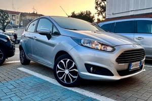 Ford Fiesta VI 2014 5p 1.4 Business Gpl 92cv
