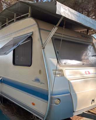 Roulotte Adria 542 PK