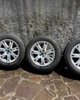 Cerchi r18 originali Range Rover Evoque con gomme