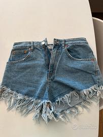 Jeans corti vita alta Pull&Bear
