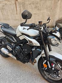 Triumph Street Triple 765R