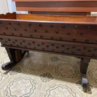 Culla a dondolo in legno