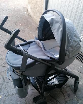 Passeggino chicco trio 3 colore grigio