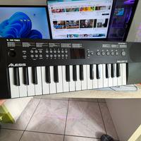 Tastiera Alesis Melody 32 con custodia