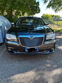 Lancia thema