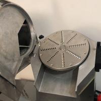 Macchina taglia mozzarella