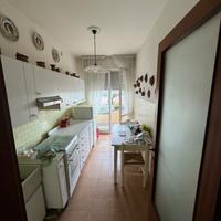 Appartamento luminoso con ampi spazi interni