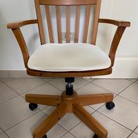 Sedia da Ufficio in Legno Massello con Ruote