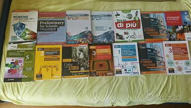 Libri scolastici tra Elementari, Medie e Superiori