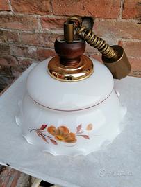 Lampadario in vetro dipinto