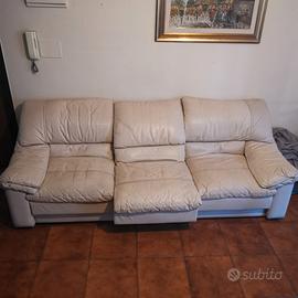 Divano 4 posti