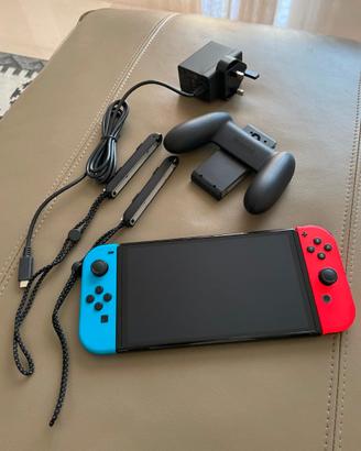 Nintendo Switch V2 – Pari al Nuovo