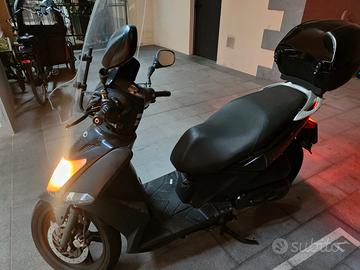 Kymco Agility 125 nero - 2010