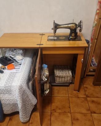 Macchina da cucire Singer