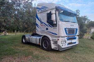 Iveco stralis 500
