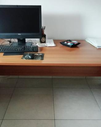 Scrivania 180x80