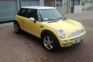 Mini Cooper 1600 benzina