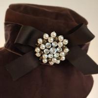 Cappello a cloche donna in velluto marrone