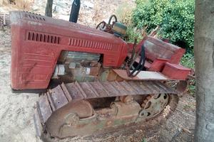 Trattore cingolato fiat