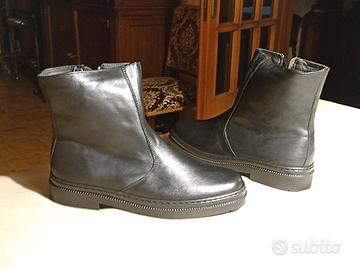 Stivaletti neri uomo