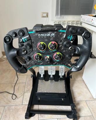 Moza R9, pedaliera TLCM thrustmaster + base