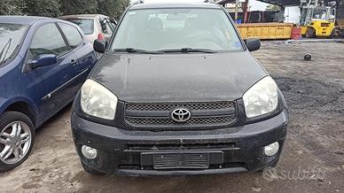 Solo ricambi toyota rav 4 2005