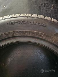 pneumatici invernali Avon