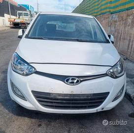 Ricambi Hyundai i20 2014 1.2 benz/gpl G4LA