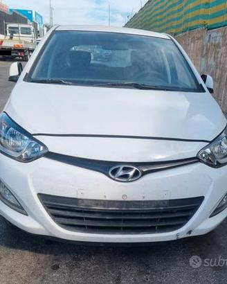 Ricambi Hyundai i20 2014 1.2 benz/gpl G4LA