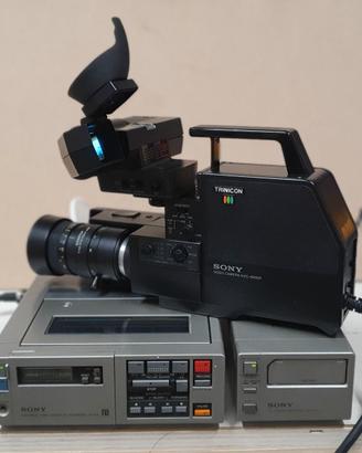 Videocamera Sony HVC-4000P con VCR SL-F1E alim. AC