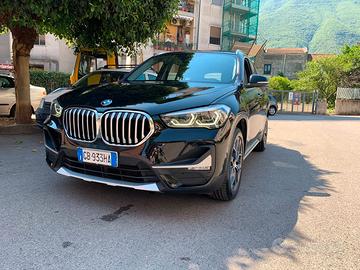 X1 F48 2019 sdrive16d xLine auto