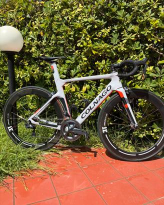 Colnago Concept Ultegra Di2 + 3 coppie di ruote