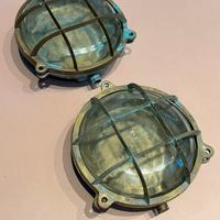 Coppia di lampade navali a tartaruga in ottone