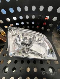 Fari mitsubishi space star