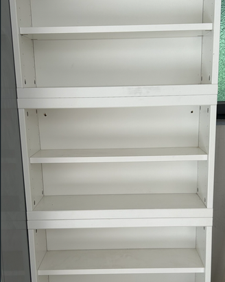 Libreria componibile bianca IKEA Billy a moduli