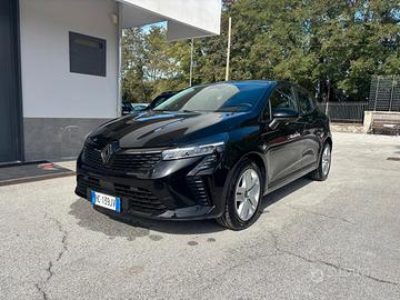 Renault Clio 1.0 5 porte - 2026