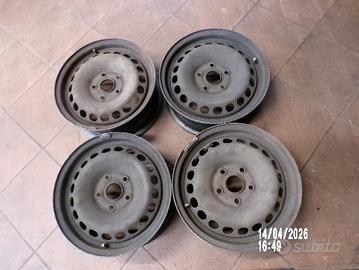 CERCHI IN FERRO GOLF 7 - VII 15 X 6 ET 45 2018