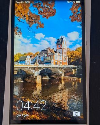 Smartphon HUAWEI P8 LITE