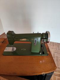 machina da cucire 