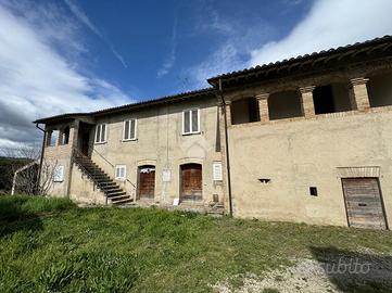 CASA INDIPENDENTE A BEVAGNA