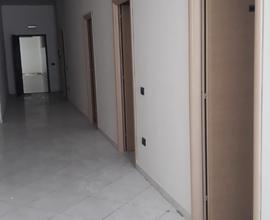 Uffici varie quadrature con ampio parcheggio