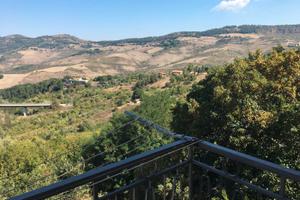 Luminoso Appartamento Arredato / Vista Monti