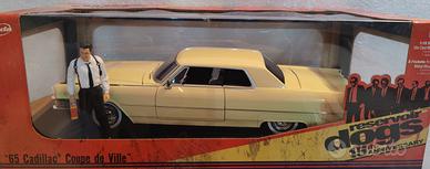 CADILLAC COUPE DE VILLE 1:18 "Le Iene".