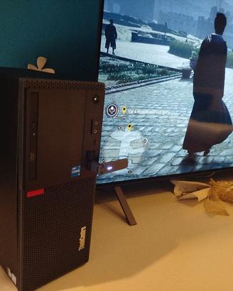 PC gaming compatto +monitor tastiera  mouse