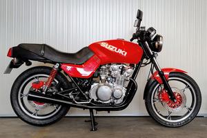 SUZUKI KATANA