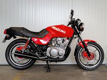 SUZUKI KATANA