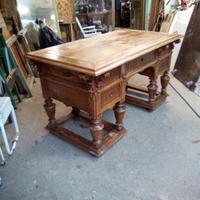 scrivania antica da restaurare